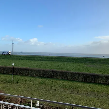Exklusive Ferienwohnung Am Suedstrand Mit Meerblick & Balkon Wohnung 10 *